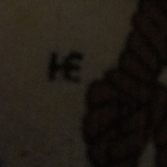 Meet your Posher, Helen - Picture 1 of 1